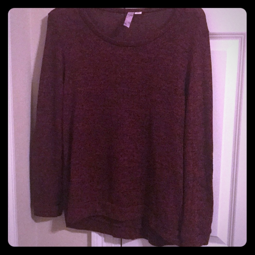 Burgundy L/S sweater w/ gold sequin elbow patches